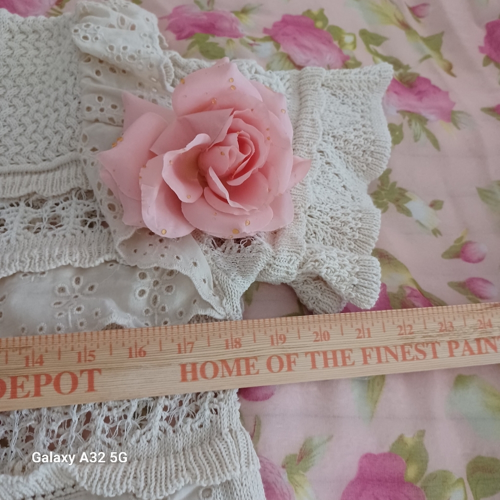 Zara Cream Crochet Ruffle Top - Picture 9 of 11